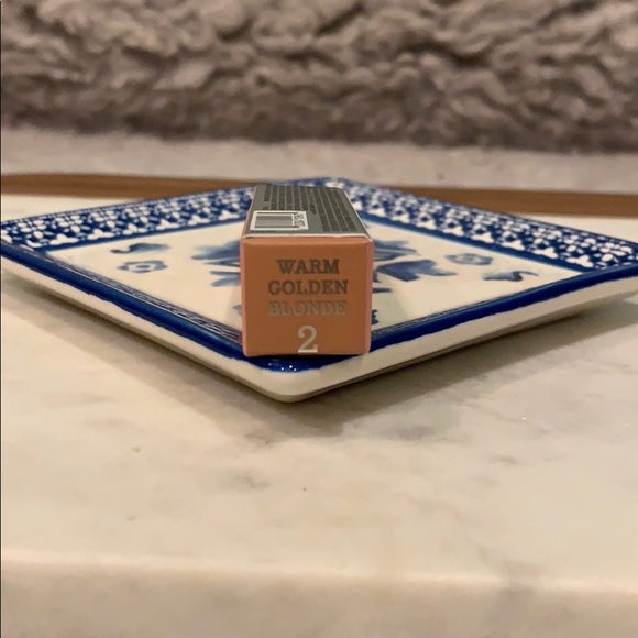 5 for $15: Benefit Gimme Brow+ mini in shade 2 - Picture 2 of 6